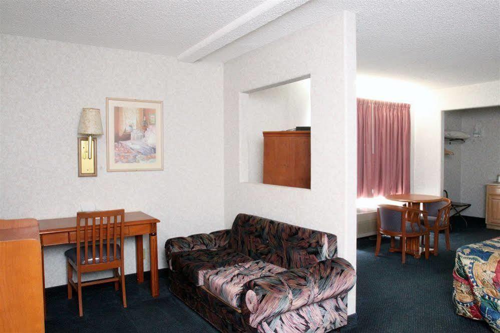 Sunburst Spa & Suites Motel Лос Анджелис Екстериор снимка